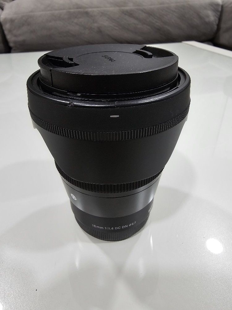 Sigma 16 MM F 1.4