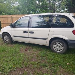 2005 dodge caravan 
