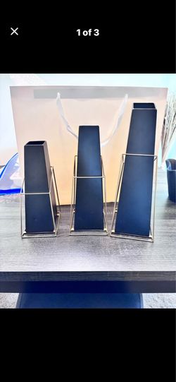Set of 3 vases