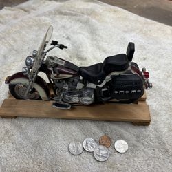 Franklin mint Harley Davidson Heritage Softail Classic  