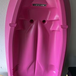 Lifetime Wave 6 ft Youth Kayak, Pink-NEW NEVER USED-with PADDLE 