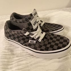 Vans Doheny Black And Grey Checkered Shoes 