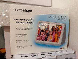 Photoshare myluma 7 WiFi digital photo smart frame