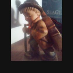 5 HUMMELS Porcelain Figurine 