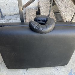 Massage Table 