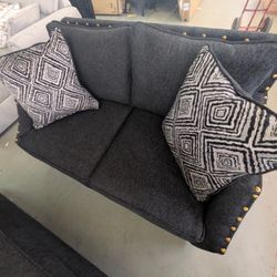 MANY DIFFERENT SOFA SETS / MUCHOS SOFÁS SILLONES 