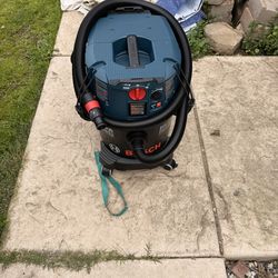 Vacuum Bosch