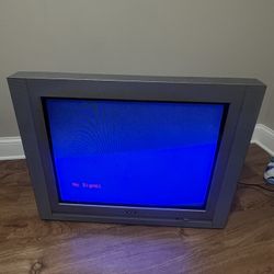 Classic TV’s Both work And In Good Condotion (no Remote)