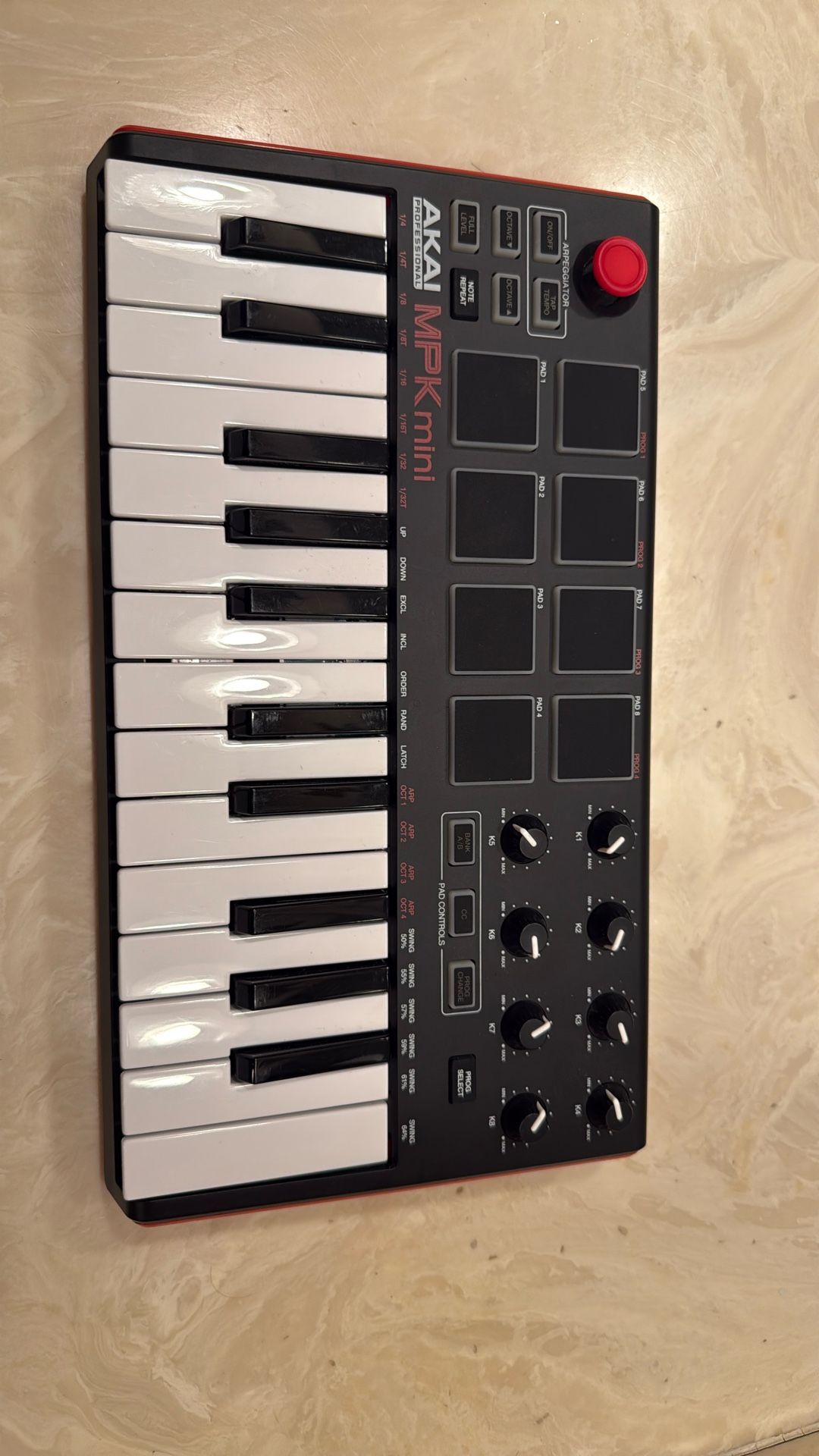 Akai MPK Mini
