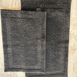 Black bath Mats 