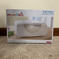 Munchkin Bright And Warm Wipe Warmer