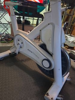 MYX Fitness Indoor Cycling Bike