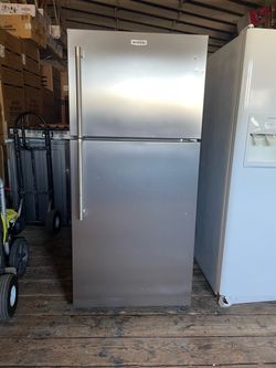 New Maytag 30” 19 Cu Ft Capacity Top Freezer Refrigerator in Fingerprint- Resistant Stainless Steel