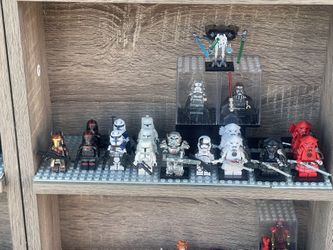 Star Wars Lego Type Figures 