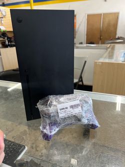 XBOX Series X Disk edition with remote and cables selling cheap used