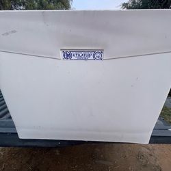 E.L. Mustee 19W UTILATUB 20" x 24" Thermoplastic Wall-Mount Utility Laundry Tub Sink