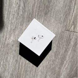 Apple Pods Pro Generation 2 With MagSafe Wireless Charging Case
