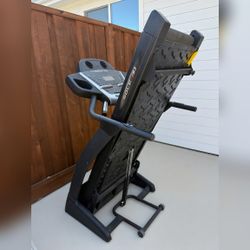 Sole F83 Treadmill - Excellent - Livermore, CA