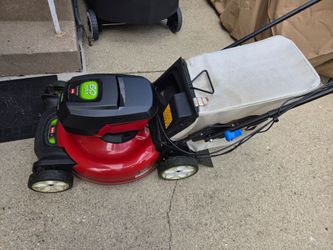 Toro battery operated Lawnmower