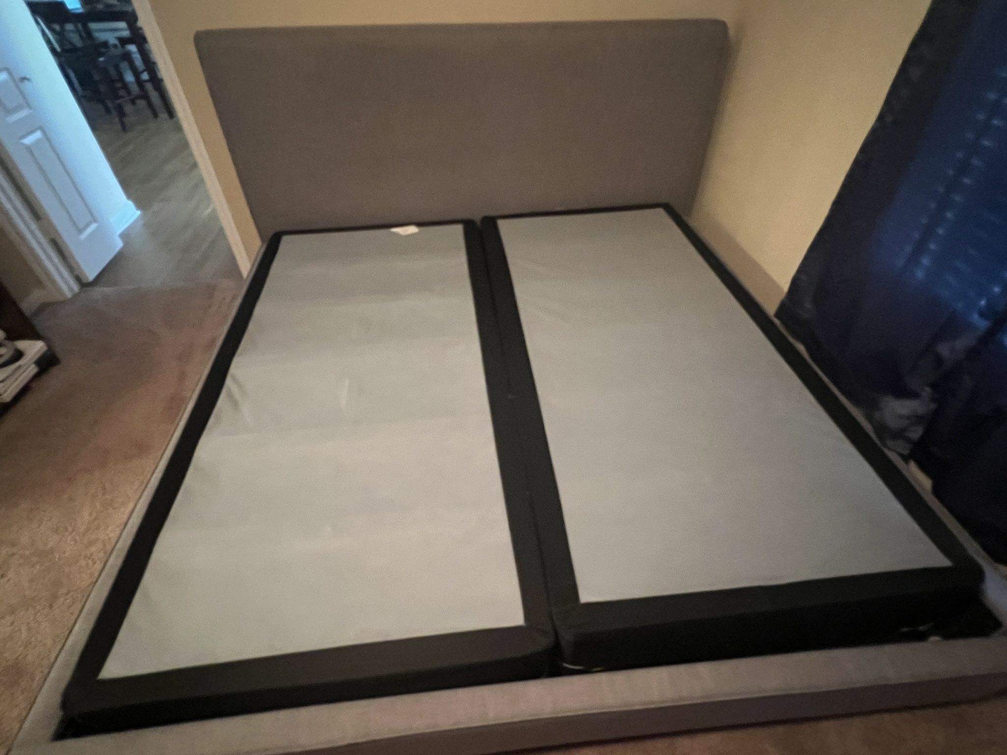 Living Spaces Dean Charcoal Footboard/rails/slats Upholstered Panel Bed And Headboard -King Size 