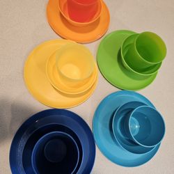Plastic Kids Dinnerware 