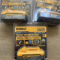 DEWALT POWERSTACK 20V Lithium-Ion 5.0Ah Battery