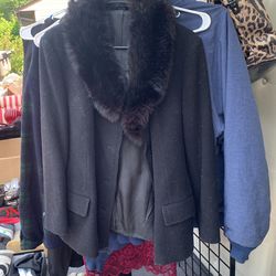Women’s Wool Blazer Coat With Fur Size Small