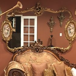 Very beautiful gorgeous antique  Victorian mirror