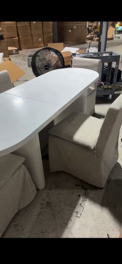 ❤️‍🔥 Japandi Oval Extendable Dining Table  (63-79 inches) with Set of 4  Upholstered Side Dining Chairs. $$770
