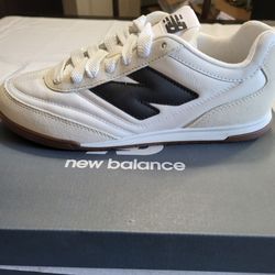 *NEW* New Balance RC42 Lifestyle Men's Size 7 Women's 8.5 Whiyte Grey |URC42LA