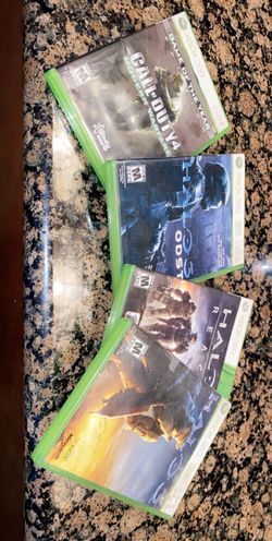 Call of duty 4 and Halo Xbox 360 video games