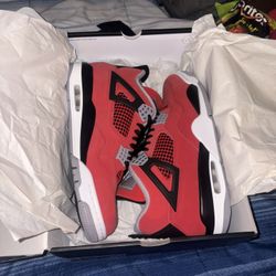 Toro 4 Sz 11 (Brand New)