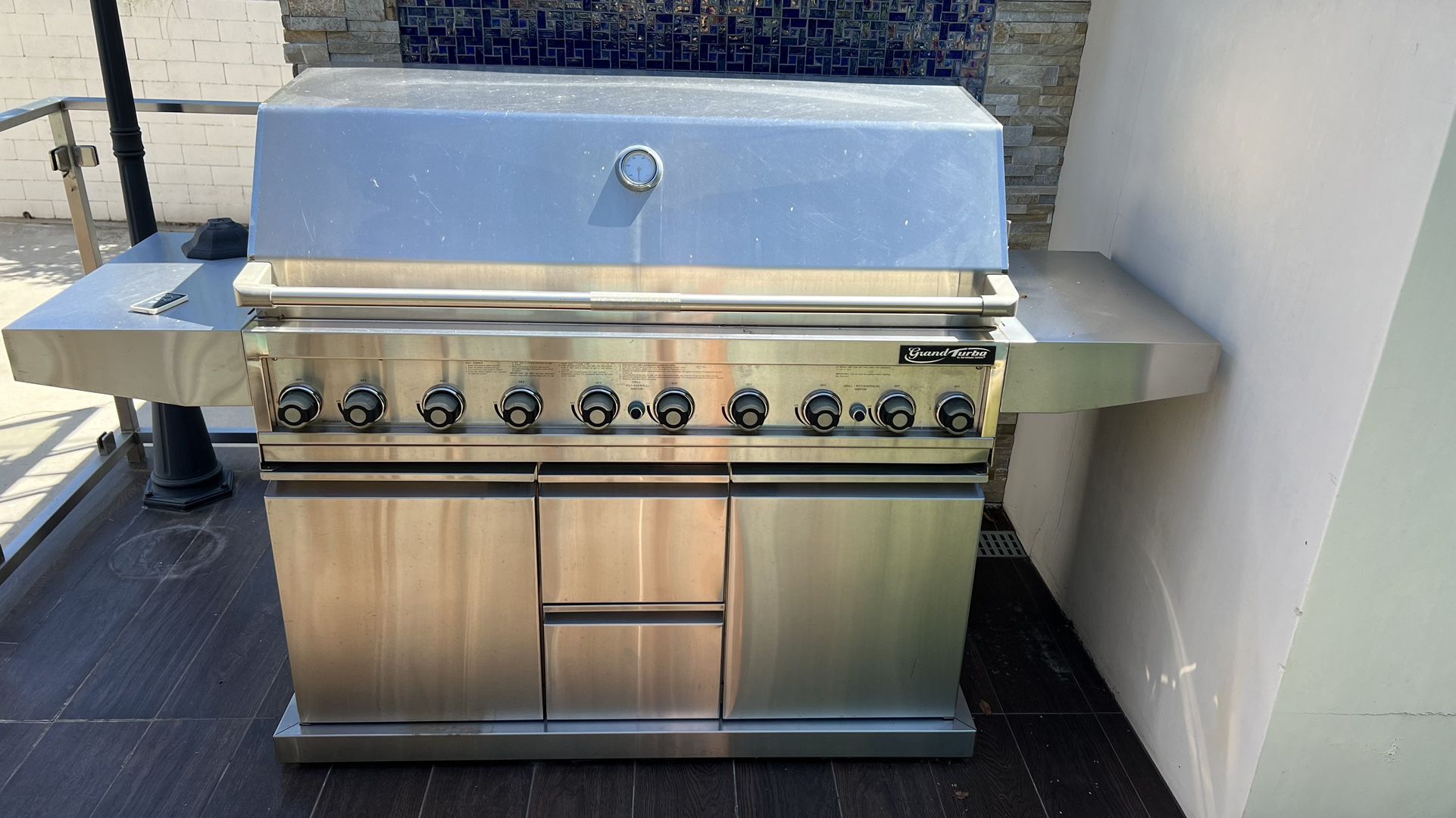 barbeques galore grand turbo Grill BBQ 10 Burners for Sale in West Los