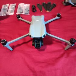 DJI AIR 3 FLY MORE COMBO - THREE REPLACEMENTS!