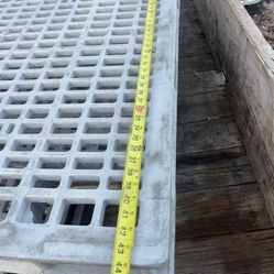 Plastic pallets