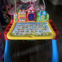 Baby Play Desk