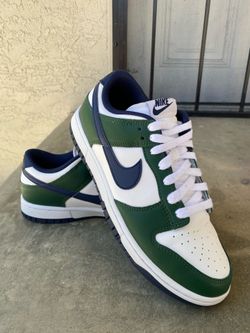 Nike Dunks