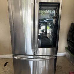 LG French Door Refrigerator 