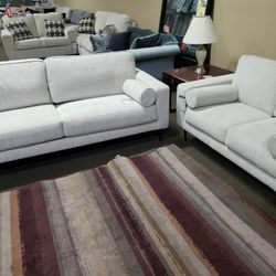 SOFA AND LOVESEAT SET 