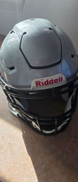 Riddell Speedflex helmet