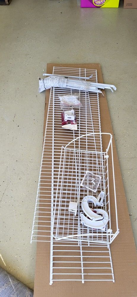 Wire Shelvingand Brackets