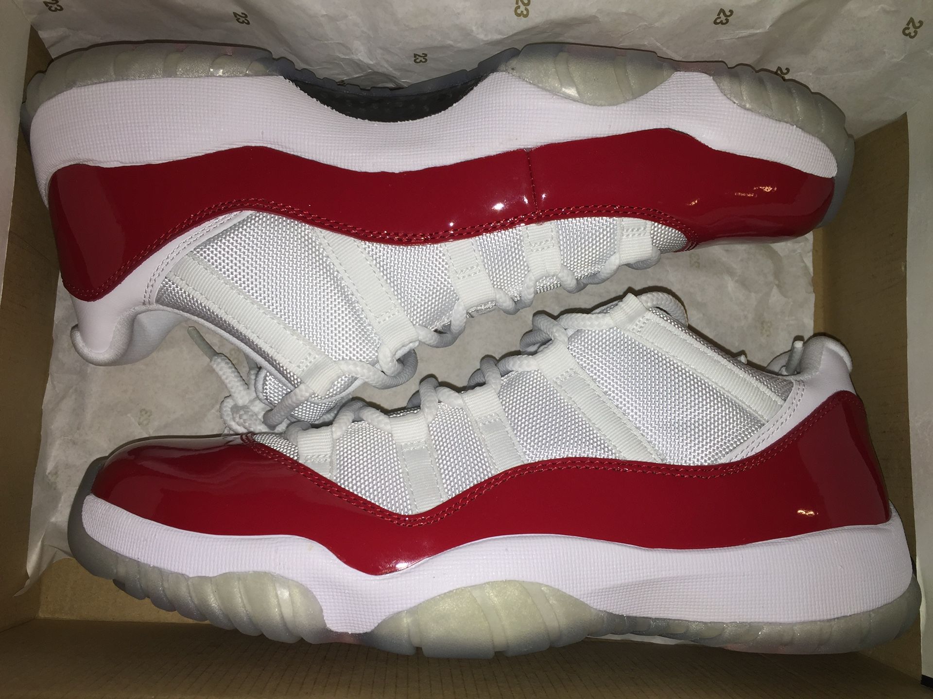 Jordan 11 XI low Size 10 DS