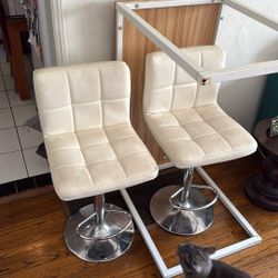 Table And Chairs