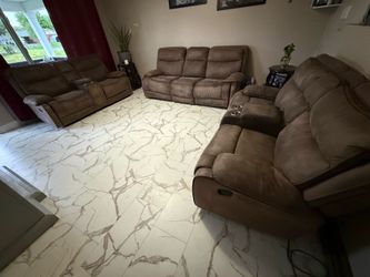 Couch set