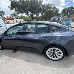 2022 Tesla Model 3🏎️Ask For Marcelo