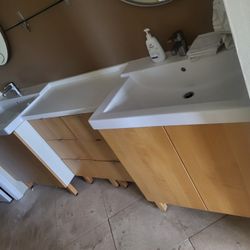 bathroom vanity 