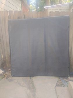 Dodge bed cover 5.8 and 5.6