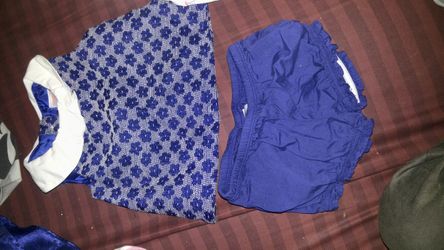 2 piece size 0-3 months