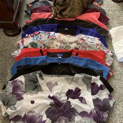 Women’s Medical Scrubs