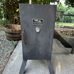 Masterbuilt Electric Smoker